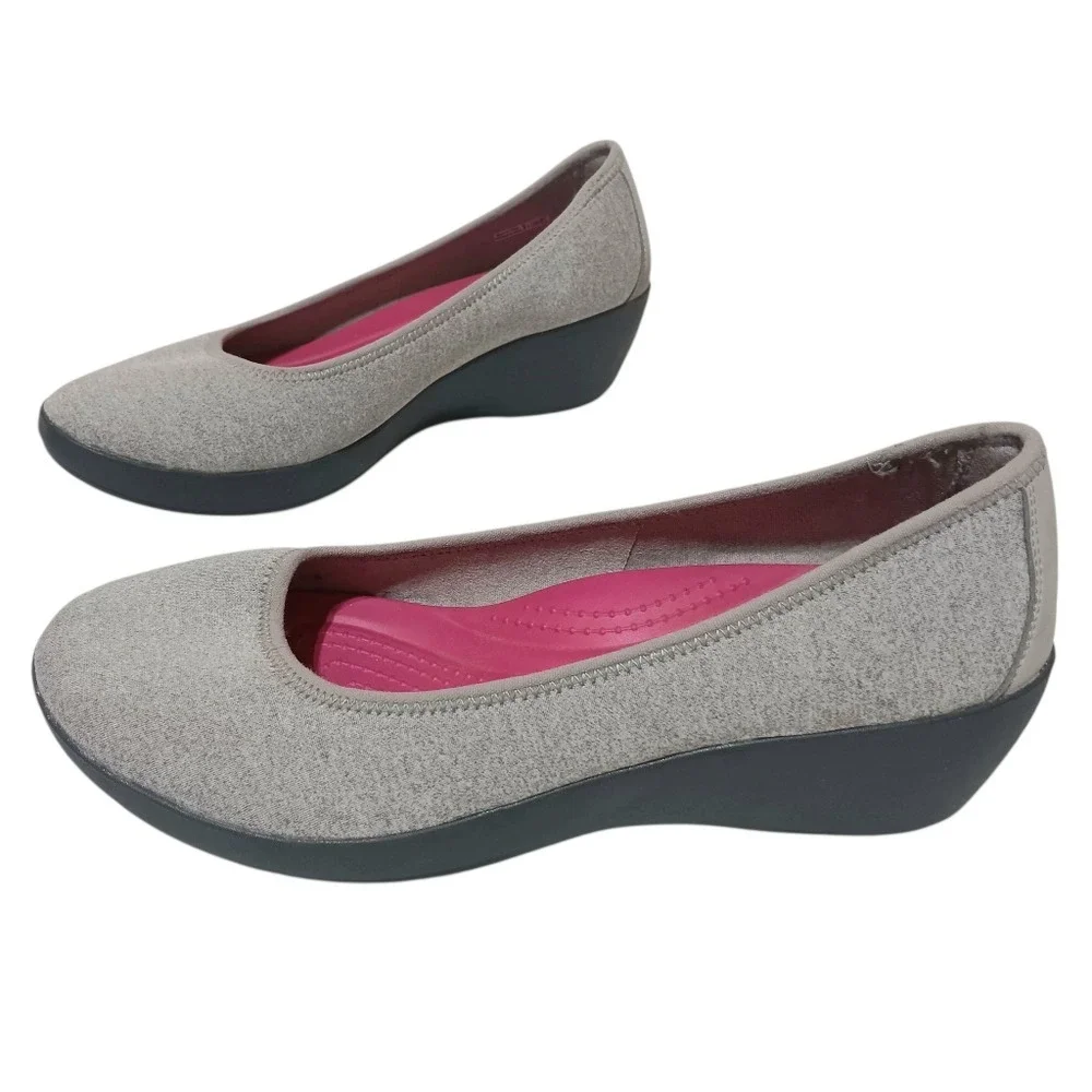 Crocs Busy Day Wedge Pumps Womens Size 10 Gray Pink Dual Comfort Slip On